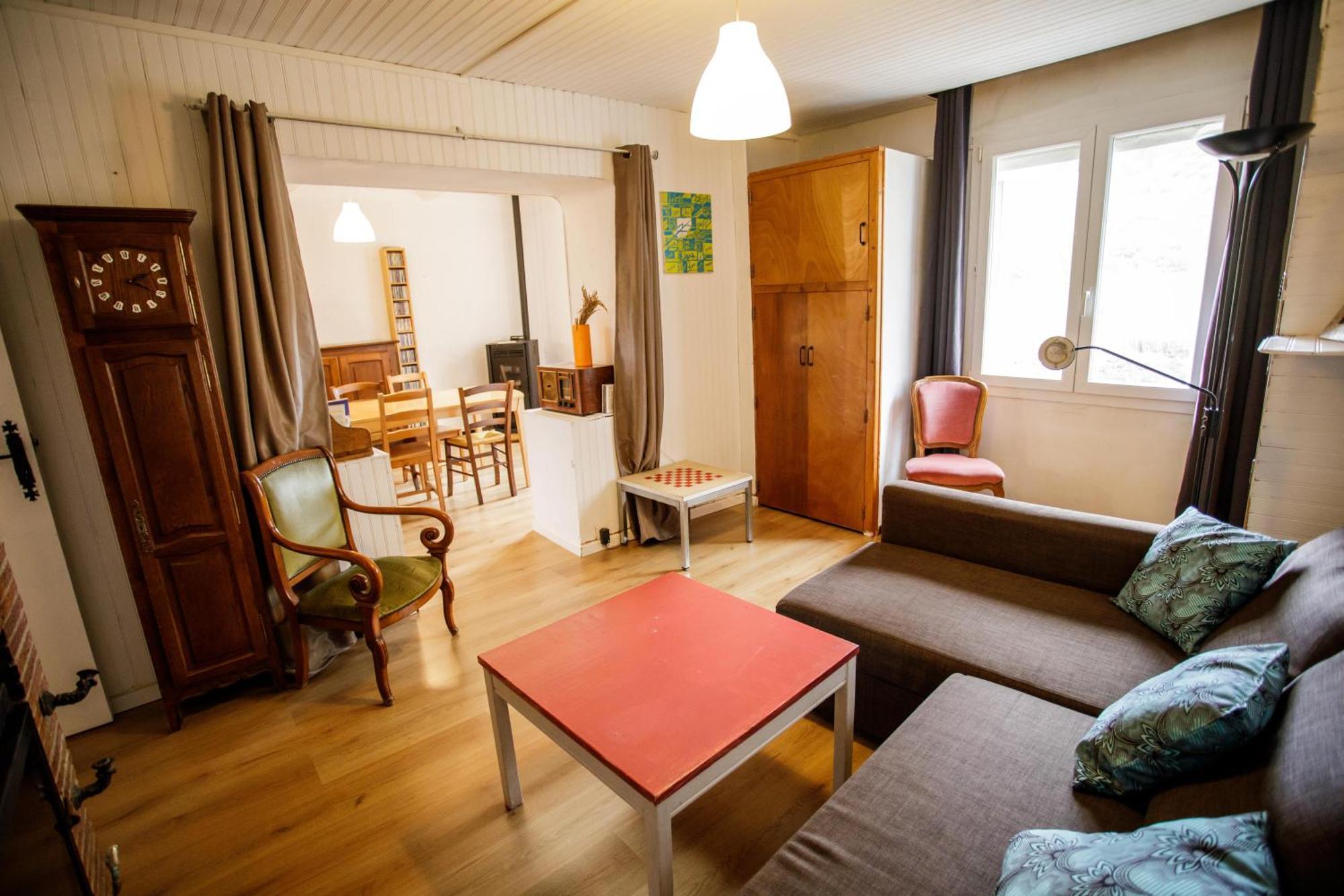 Gite Rue Tranquille Padern ภายนอก รูปภาพ