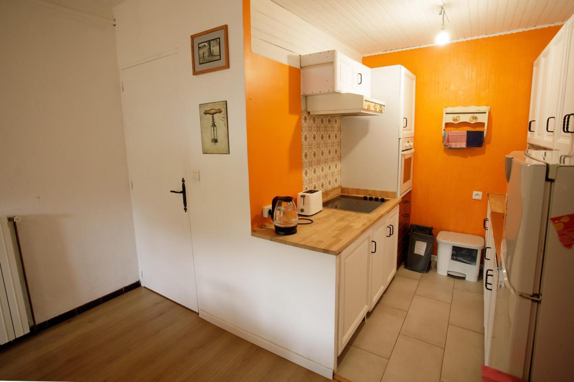 Gite Rue Tranquille Padern ภายนอก รูปภาพ