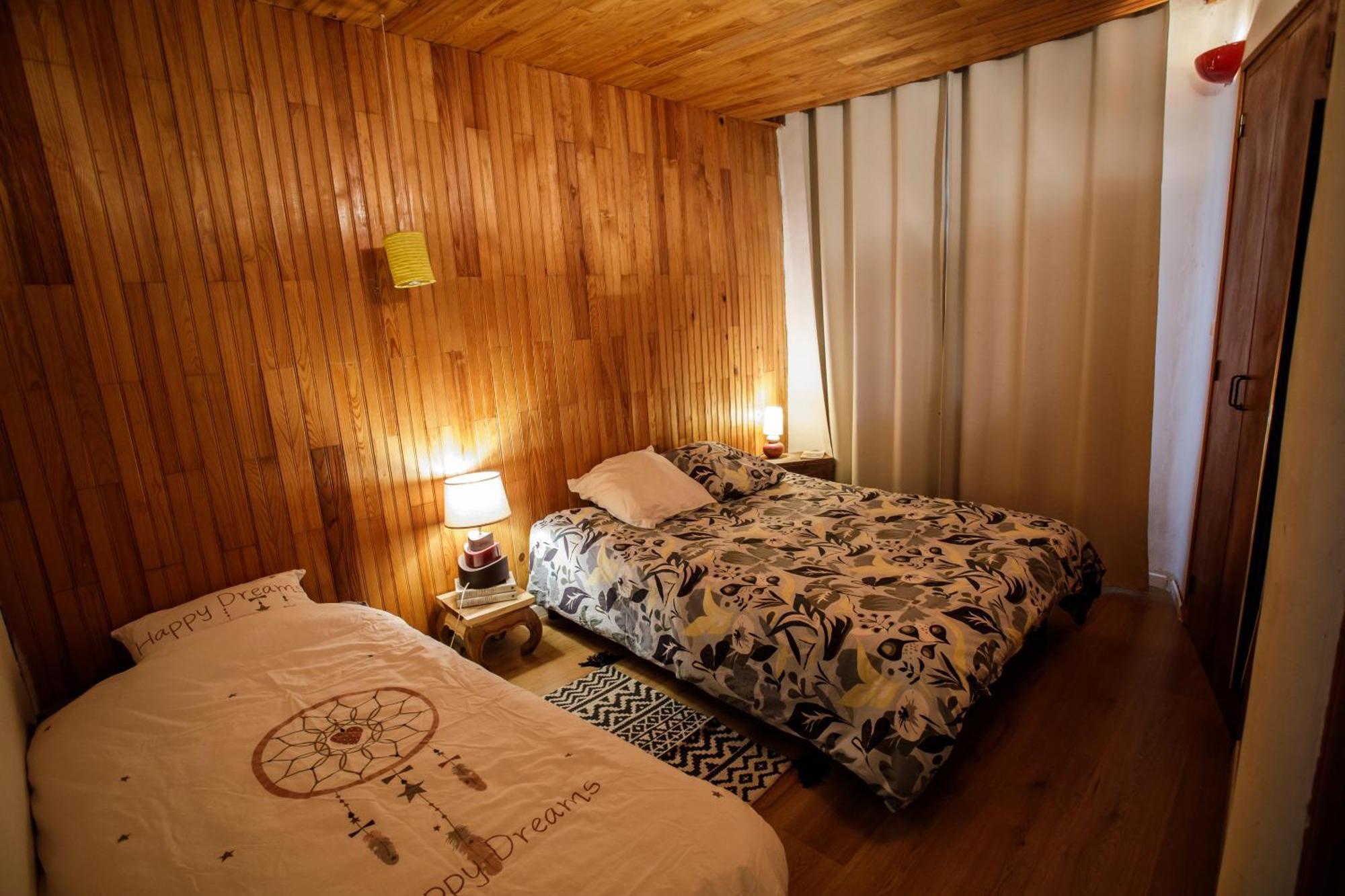 Gite Rue Tranquille Padern ภายนอก รูปภาพ